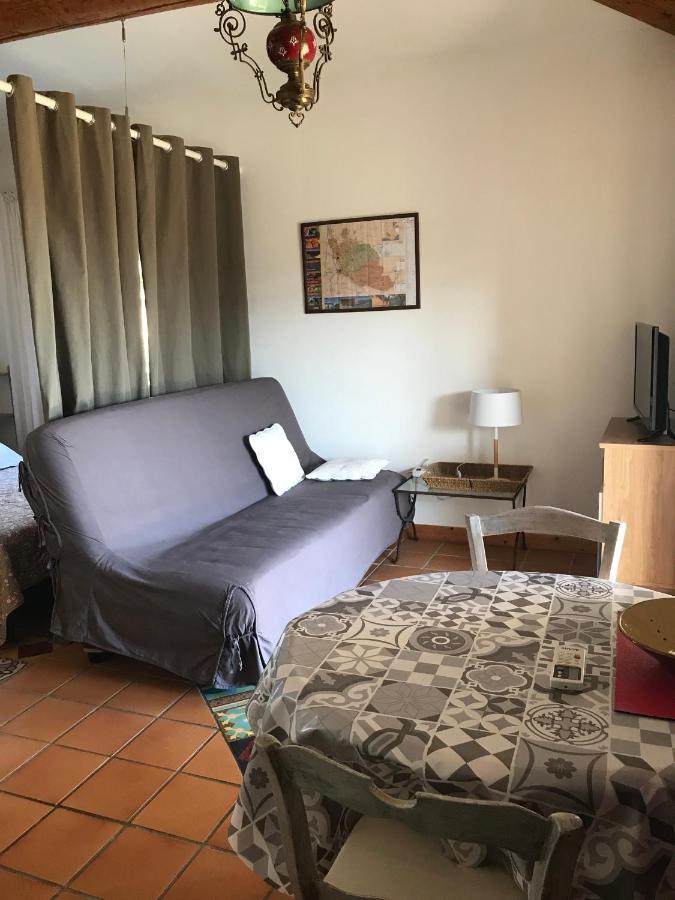 Chambres D'Hotes Et Gites Le Mas Mellou Orange  Luaran gambar